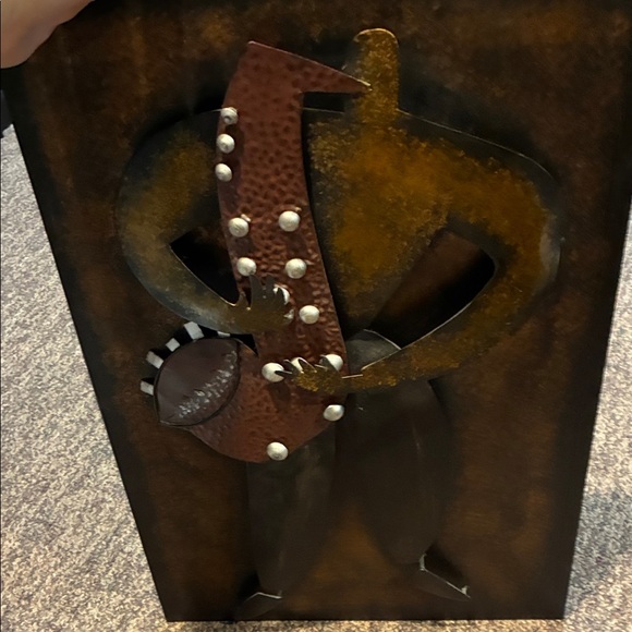 Metal Wall Art with Musical Instruments - Picture 6 of 9